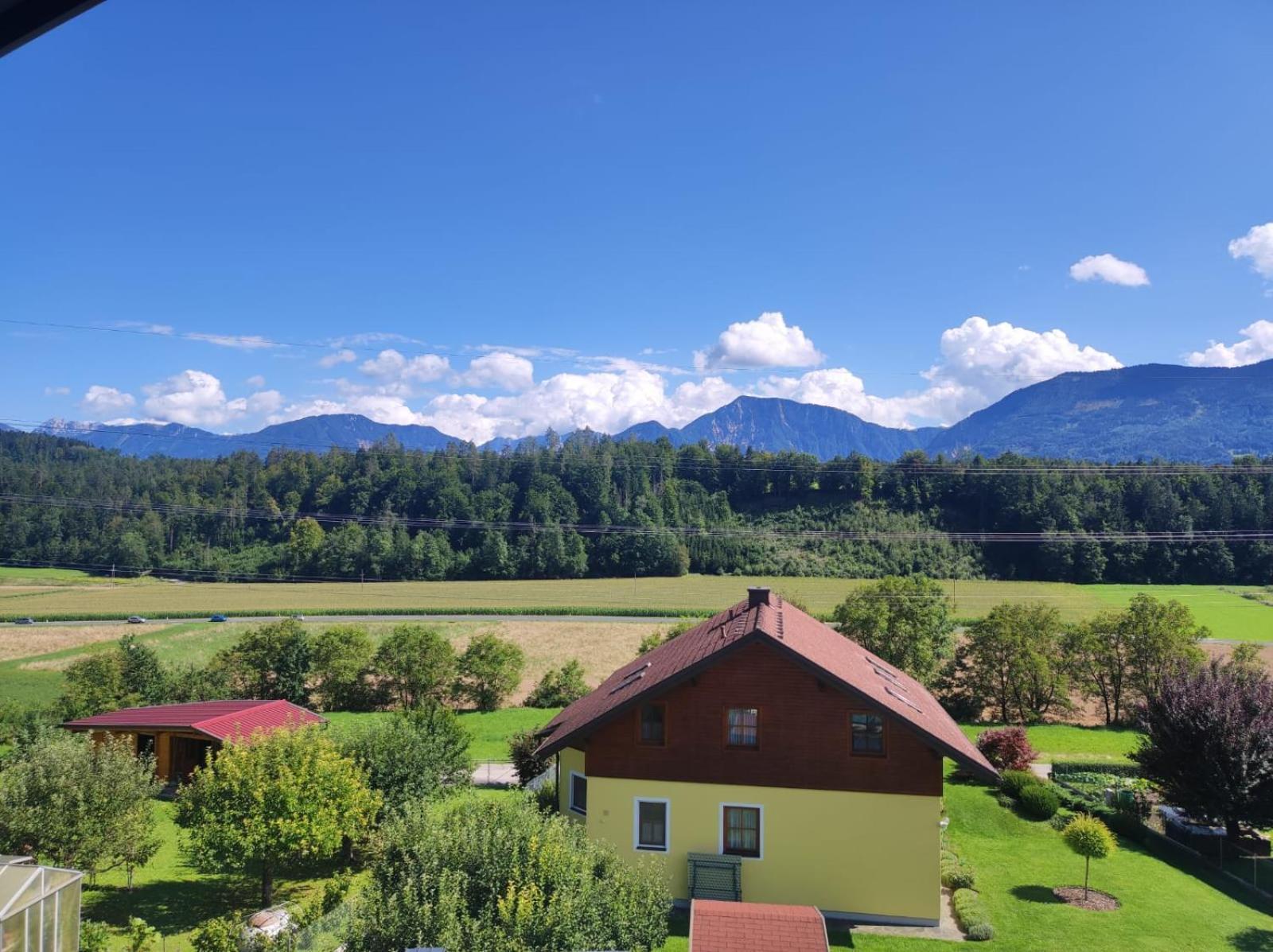 Ferienwohnung Dani Kottmannsdorf Exterior foto